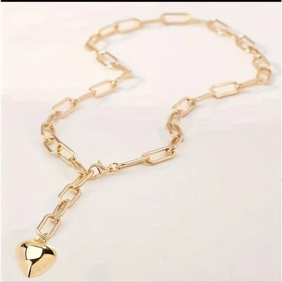 🆕❤️ Elegant Heart Shaped 18kt Gold Overlay "Y" Necklace - Picture 2 of 5